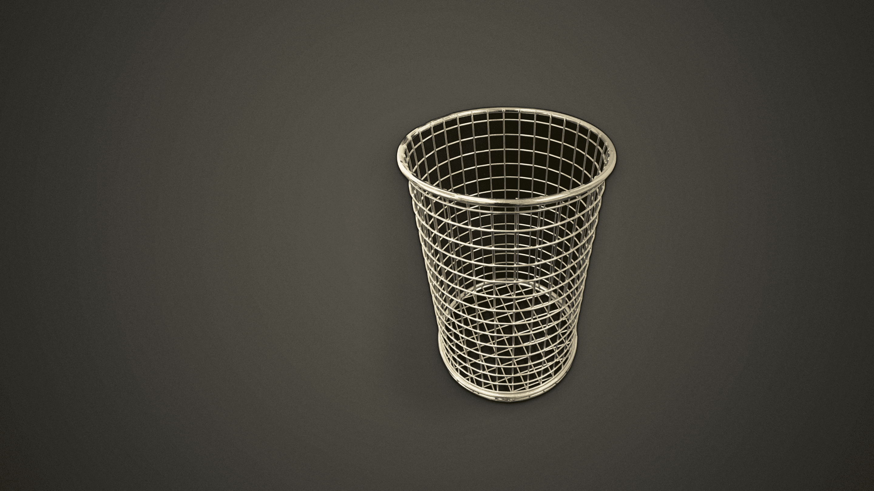 Chrome Cylindrical Wire Display Bin